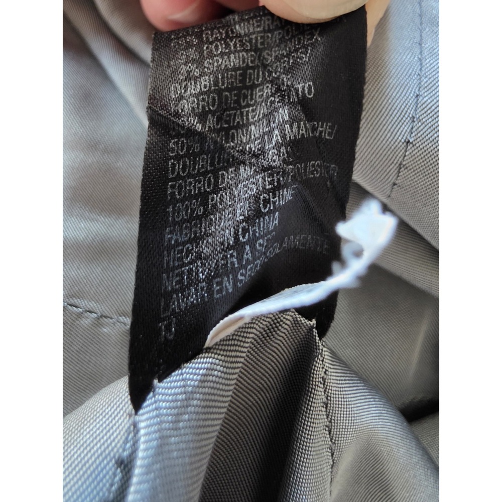 Tahari Arthur S. Levine Blazer Size 14 Gray Solid Long Sleeve Jacket Neutral View 4